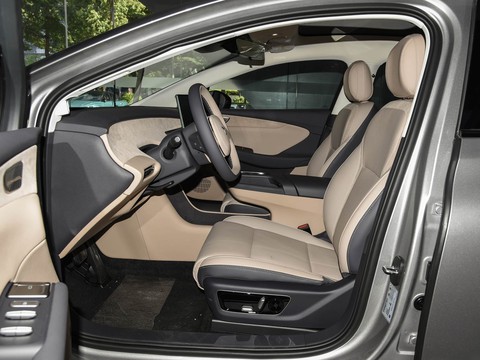 Hongqi Tian Gong 05 — China electric EV for export — photo 9