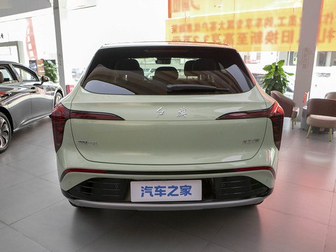 Hongqi Tian Gong 06 — China electric EV for export — photo 6