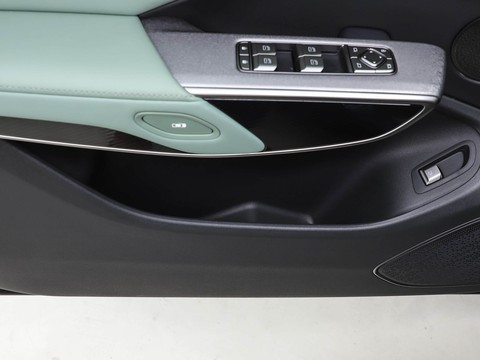Hongqi Tian Gong 08 — China electric EV for export — photo 16