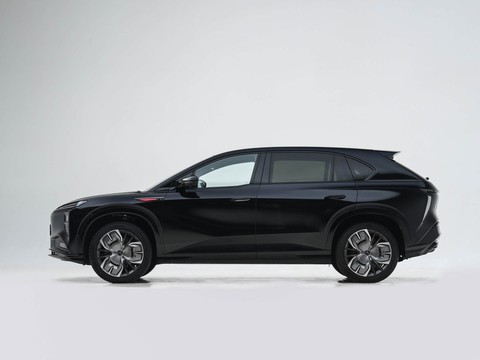 Hongqi Tian Gong 08 — China electric EV for export — photo 4