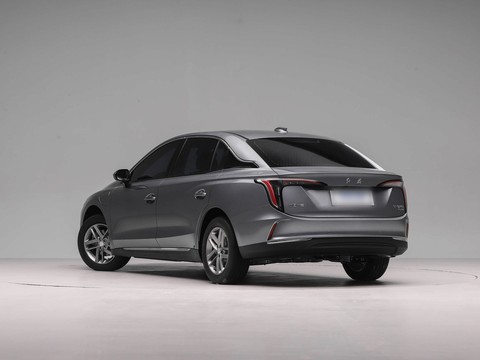 Hongqi E-QM5 — China electric EV for export — photo 5