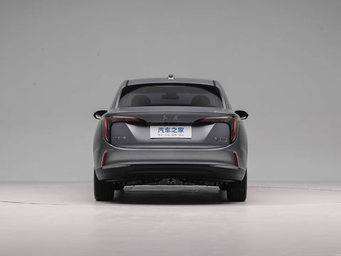 Hongqi Hong QiE-QM5 — China electric EV for export — photo 6