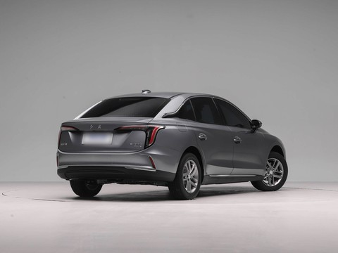 Hongqi E-QM5 — China electric EV for export — photo 7