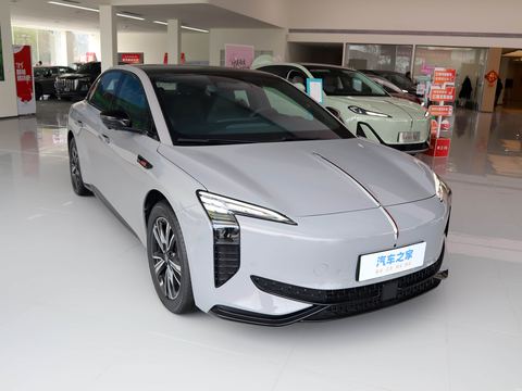 Hongqi Hong QiEH7 — China electric EV for export — photo 4