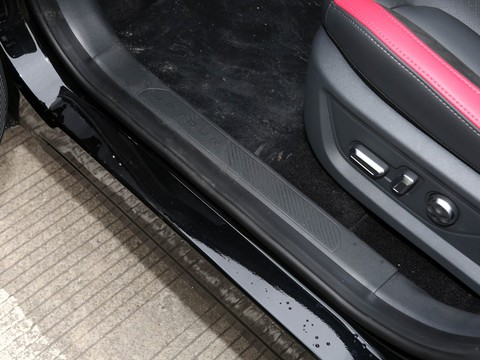 Jetour Dasheng i-DM — China plug-in hybrid EV for export — photo 14