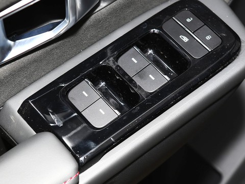 Jetour Dasheng i-DM — China plug-in hybrid EV for export — photo 16
