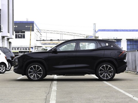 Jetour Dasheng i-DM — China plug-in hybrid EV for export — photo 4