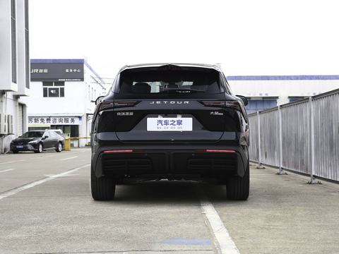 Jetour Jie Tu Da Shengi-DM — China electric EV for export — photo 6