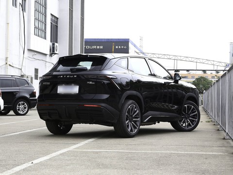 Jetour Dasheng i-DM — China plug-in hybrid EV for export — photo 7