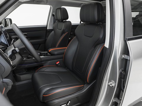Jetour Freedom 7 Plus — China plug-in hybrid EV for export — photo 10