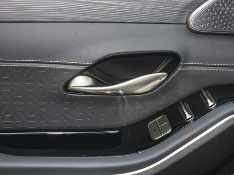 Jetour Jie TuX90 C-DM — China electric EV for export — photo 13
