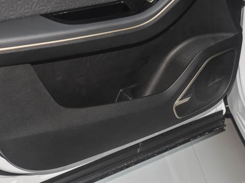 Jetour Jie TuX90 C-DM — China electric EV for export — photo 16