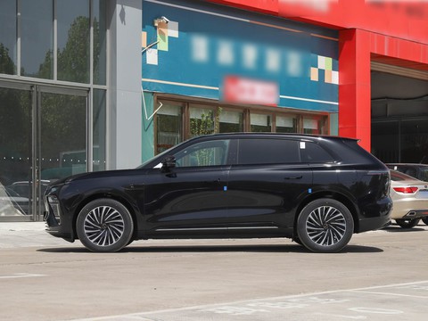 Exeed Sterra ET — China electric EV for export — photo 4