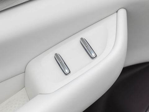 Jetour Xing TuES — China electric EV for export — photo 14