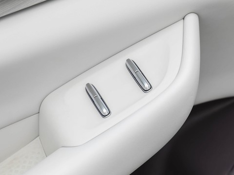 Exeed Sterra ES — China electric EV for export — photo 14