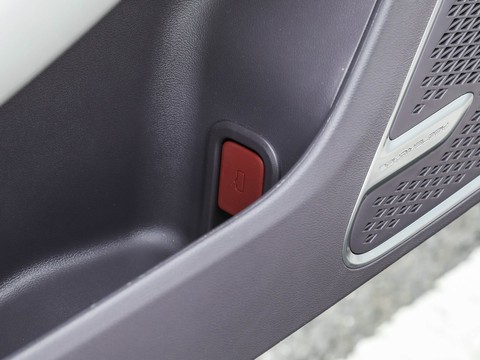 Exeed Sterra ES — China electric EV for export — photo 16
