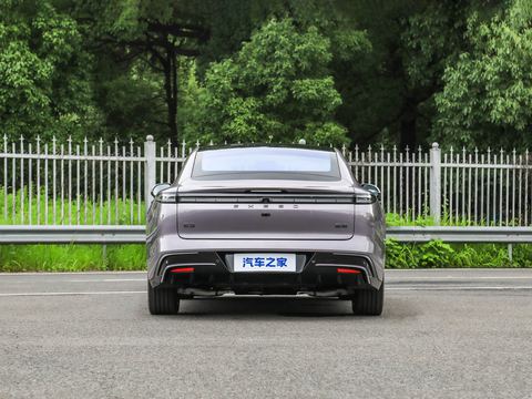 Jetour Xing TuES — China electric EV for export — photo 5