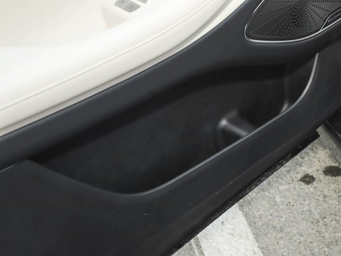 Exeed ET5 — China range-extender EV for export — photo 15