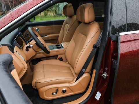 Exeed EX7 — China electric EV for export — photo 10