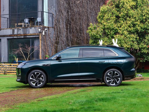 Exeed EX7 — China electric EV for export — photo 4