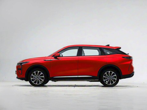 Exeed Yaoguang C-DM — China plug-in hybrid EV for export — photo 4