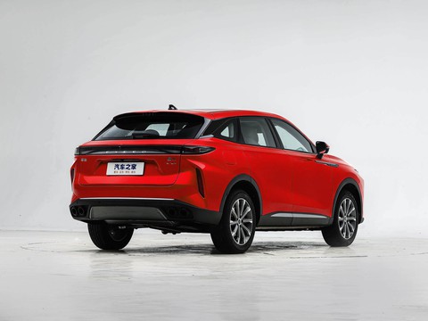 Exeed Yaoguang C-DM — China plug-in hybrid EV for export — photo 7
