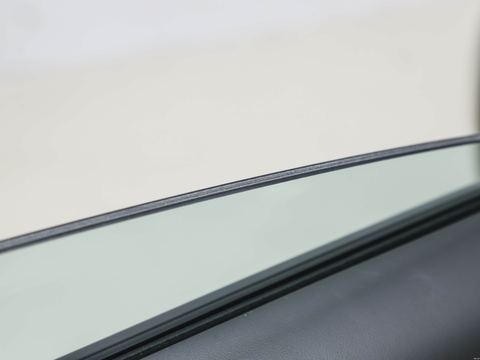 Luxeed Zhi JieR7 — China electric EV for export — photo 12