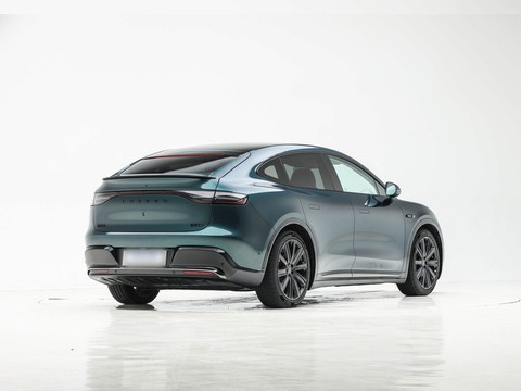 Luxeed R7 — China electric EV for export — photo 7