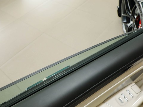 Luxeed S7 — China electric EV for export — photo 12