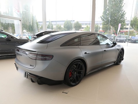 Luxeed S7 — China electric EV for export — photo 7