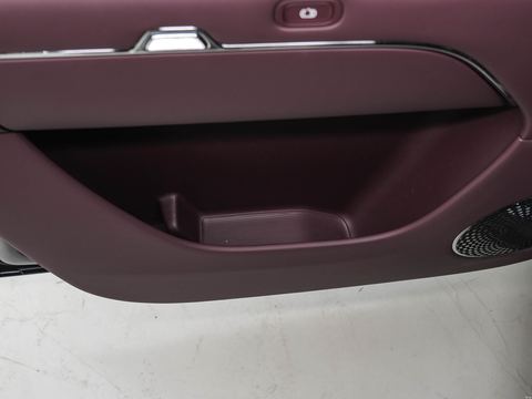 Luxeed Zhi JieV9 — China electric EV for export — photo 16