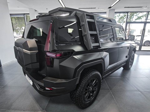 Mengshi 917 — China range-extender EV for export — photo 7
