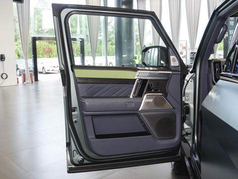 Mengshi M800 — China range-extender EV for export — photo 11