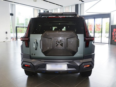 Mengshi M800 — China range-extender EV for export — photo 6