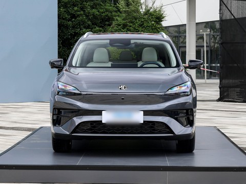 MG 4X — China electric EV for export — photo 2