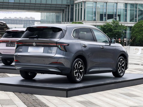 MG 4X — China electric EV for export — photo 7