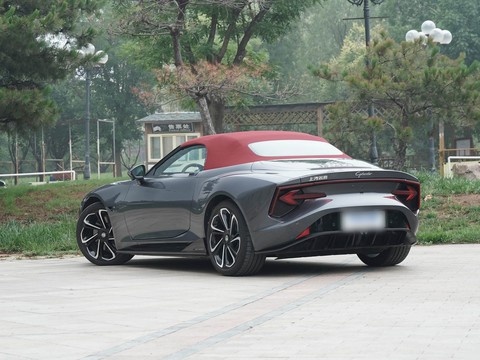 MG Cyberster — China electric EV for export — photo 5