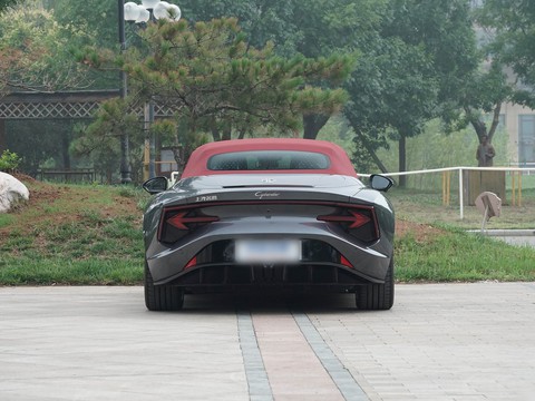 MG Cyberster — China electric EV for export — photo 6