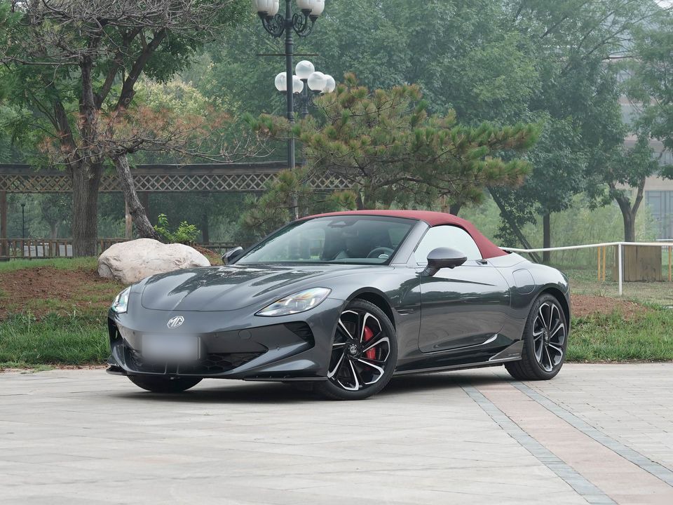 MG Cyberster — China electric EV for export