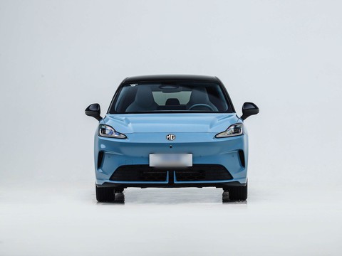 MG 4 — China electric EV for export — photo 2