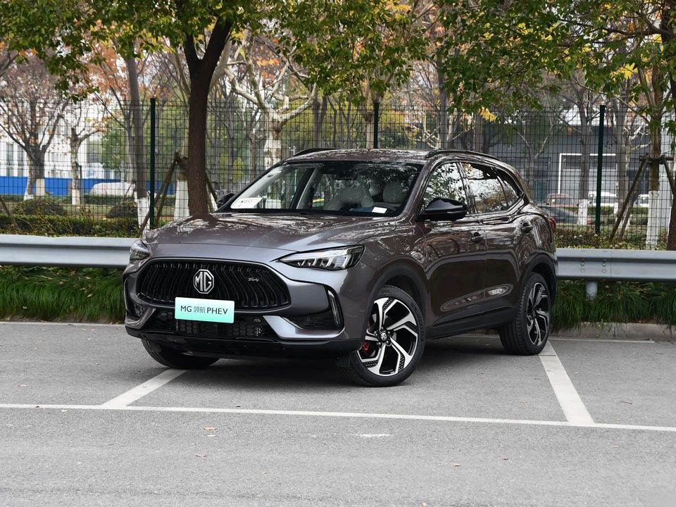MG Pilot PHEV — China plug-in hybrid EV for export