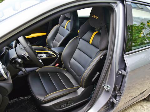 MG Ming Jue6 — China electric EV for export — photo 15
