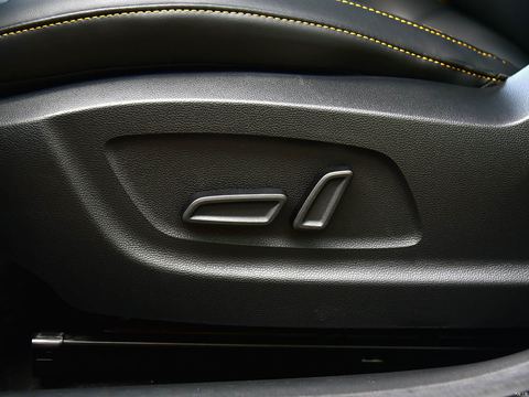 MG Ming Jue6 — China electric EV for export — photo 16