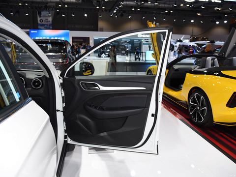 MG Ming JueEZSChun Dian Dong — China electric EV for export — photo 11