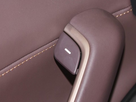 NIO EC7 — China electric EV for export — photo 15