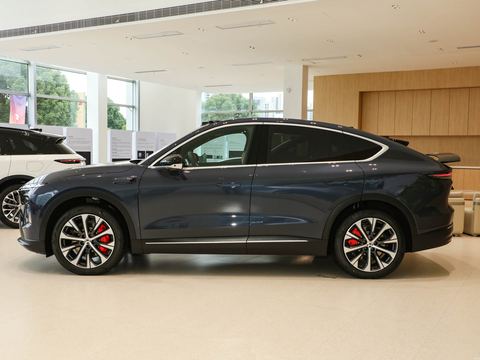 NIO Wei LaiEC7 — China electric EV for export — photo 4