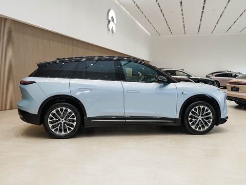 NIO Wei LaiES6 — China electric EV for export — photo 8