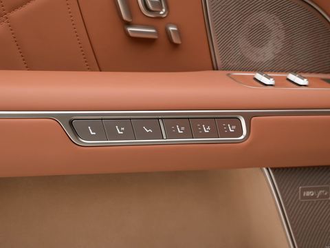 NIO Wei LaiES8 — China electric EV for export — photo 16