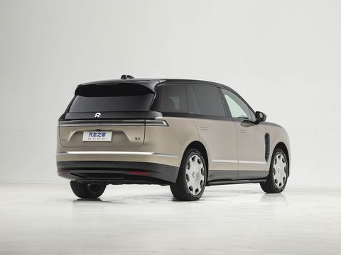 NIO Wei LaiES9 — China electric EV for export — photo 7