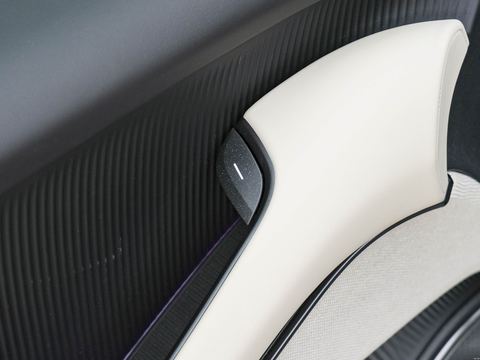 NIO Wei LaiET5 — China electric EV for export — photo 13